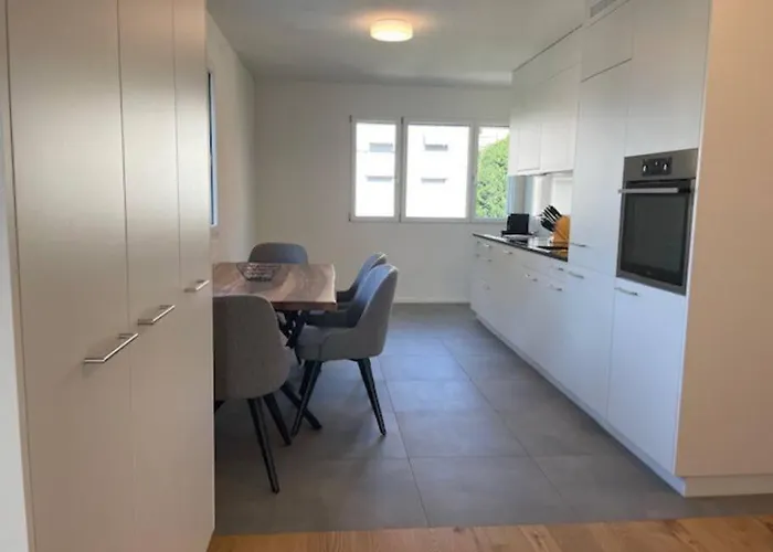 Faboulous 1br Near Center - Sun 16 Lägenhet *